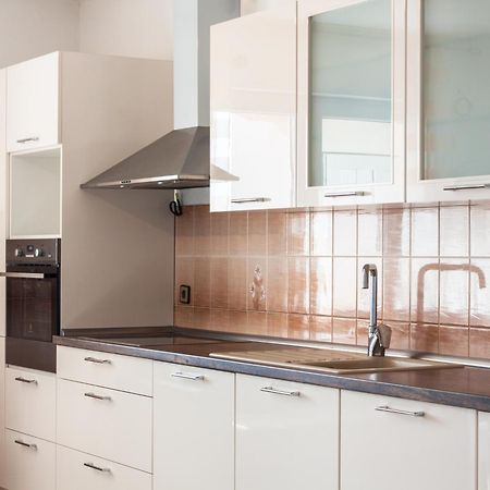 Nadalina Apartment Kastel Stari Bagian luar foto