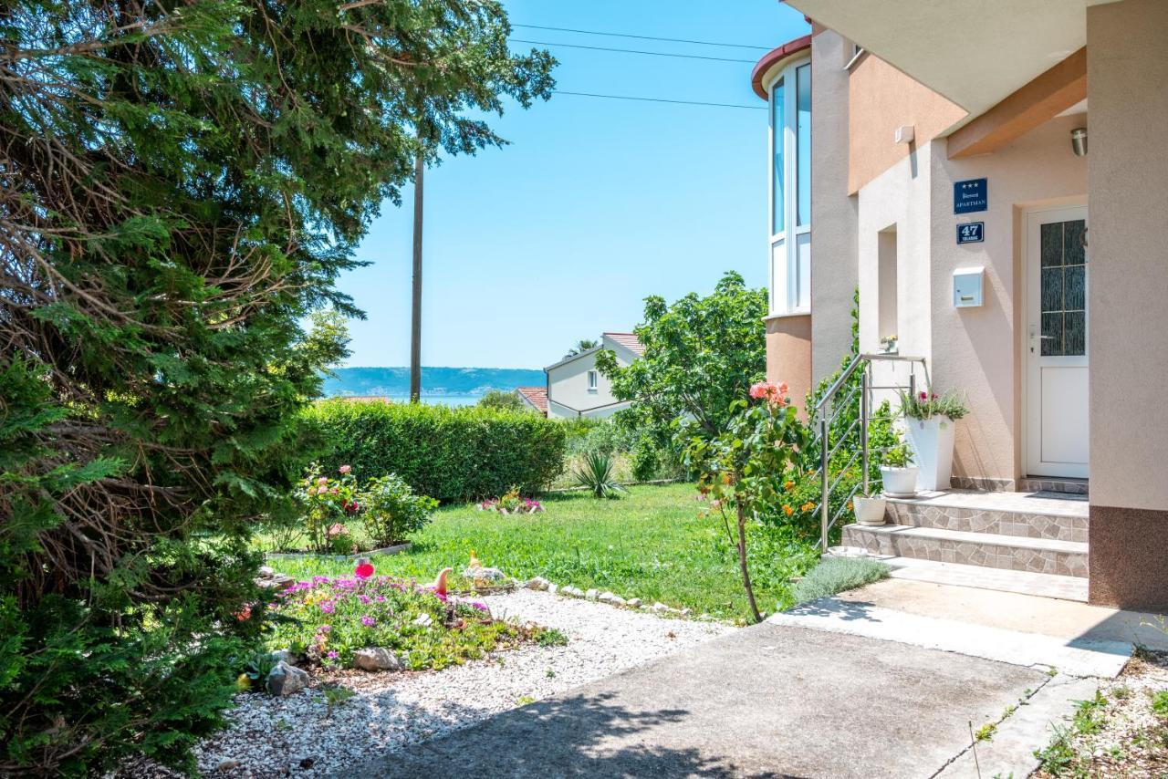 Nadalina Apartment Kastel Stari Bagian luar foto
