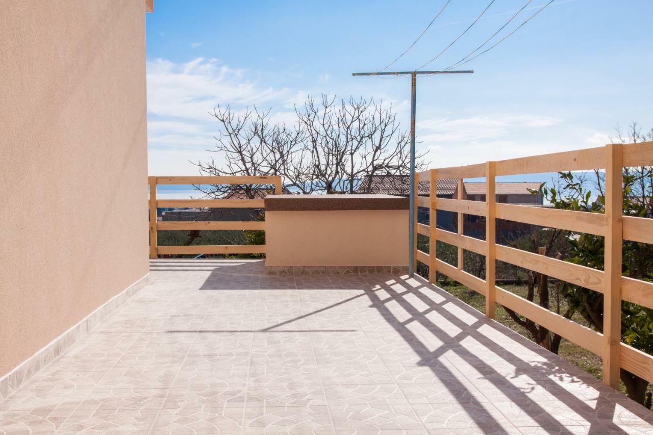Nadalina Apartment Kastel Stari Bagian luar foto