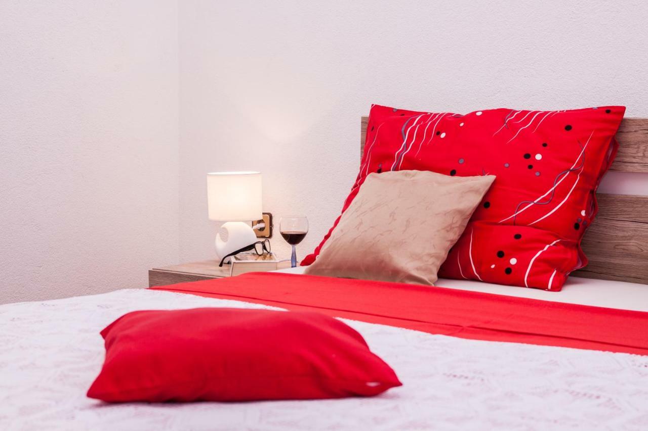 Nadalina Apartment Kastel Stari Bagian luar foto
